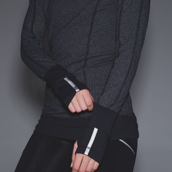 Lululemon Think Fast Hoodie Heathered Herringbone Black/Gray 26110 - Picture 6 of 14